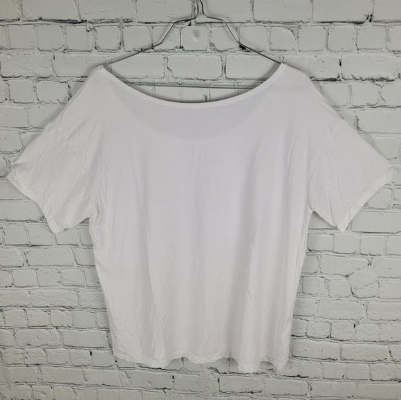 FABLETICS | scoop neck short sleeve stretch athletic workout tencel top - Picture 1 of 7